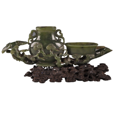 清镂雕碧玉灵芝瓶洗摆件